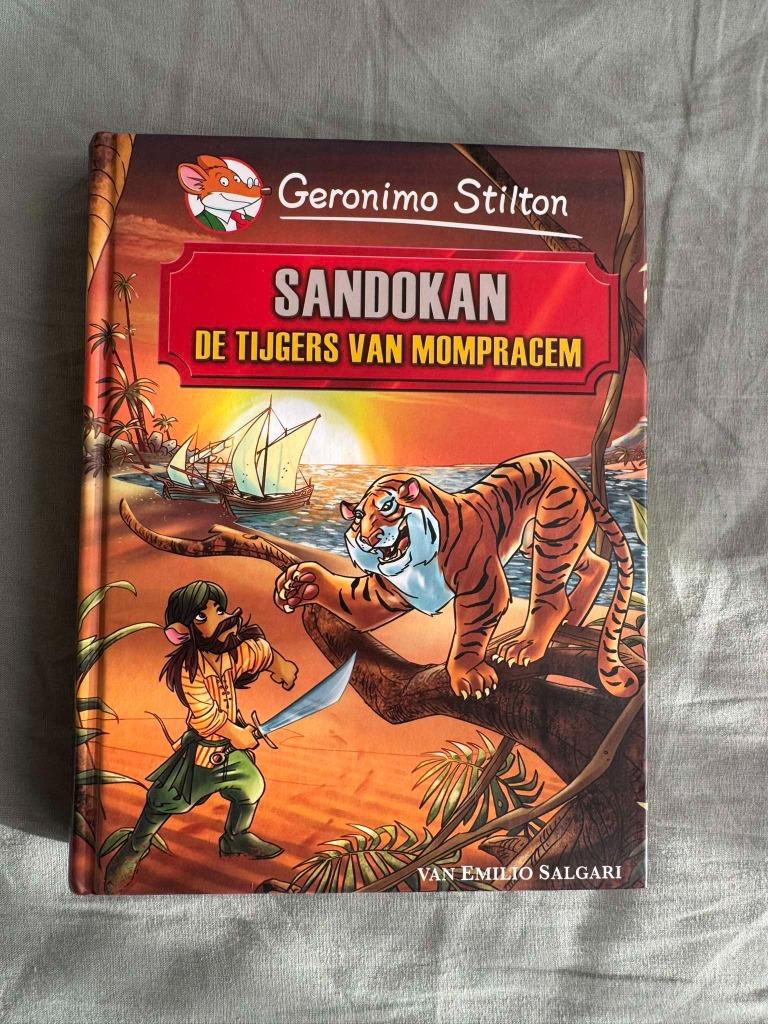 Geronimo Stilton - Sandokan de tijgers van Mompracem, Ophalen of Verzenden, Zo goed als nieuw, Geronimo Stilton, Fictie