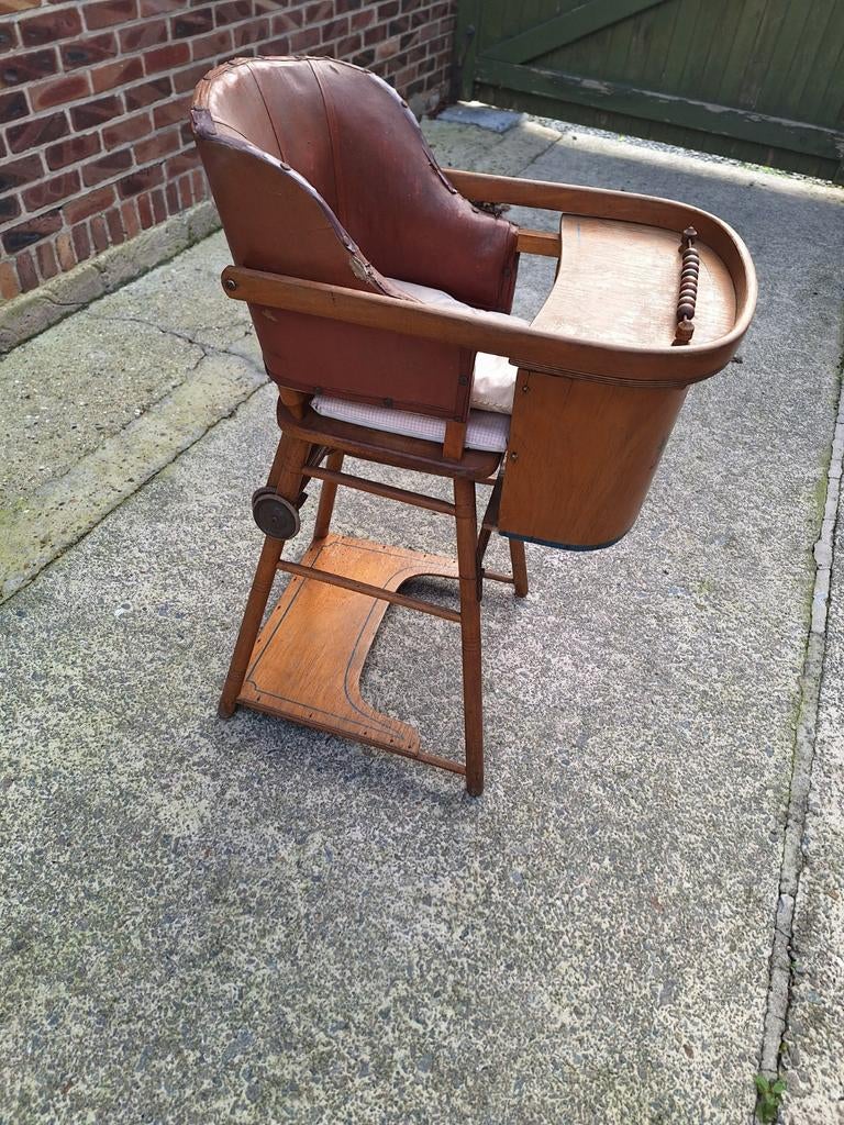 Oude kinderstoel, Ophalen