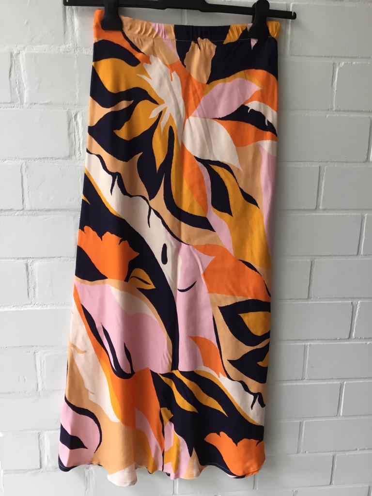 Jupe longue BLACK ROSE, Vêtements | Femmes, Enlèvement ou Envoi, Taille 38/40 (M)