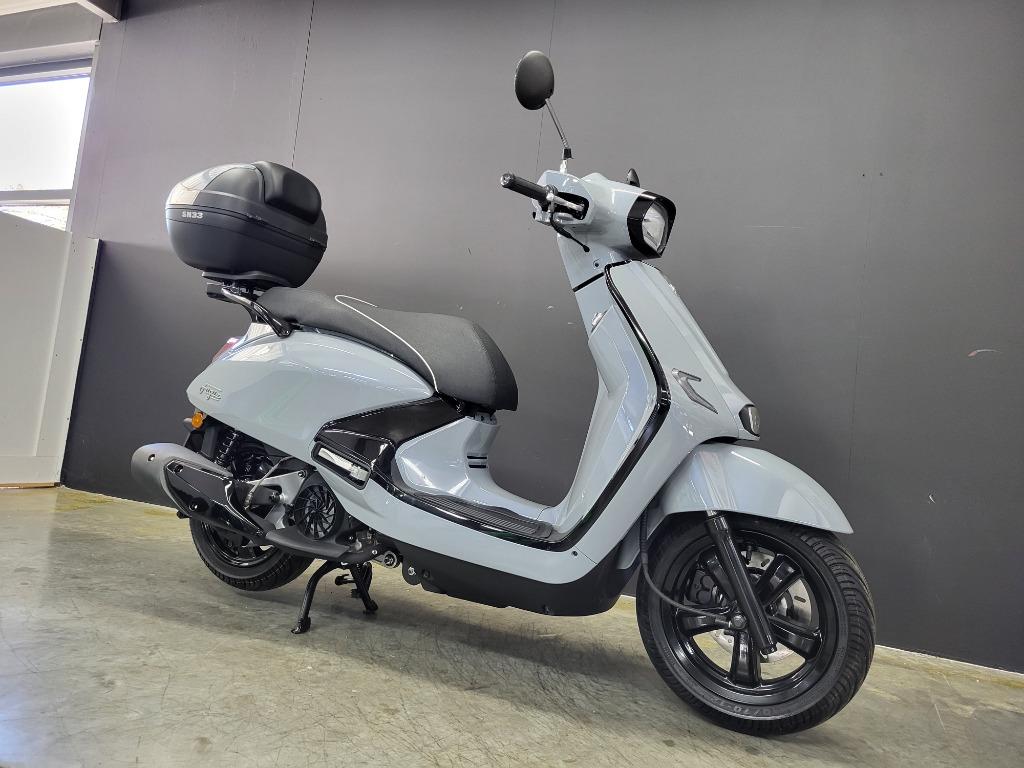 SYM Fugue 125 (5 jaar garantie), Motos, Motos | Marques Autre, Entreprise, Scooter, jusqu'à 11 kW, 1 cylindre, ABS, Enlèvement