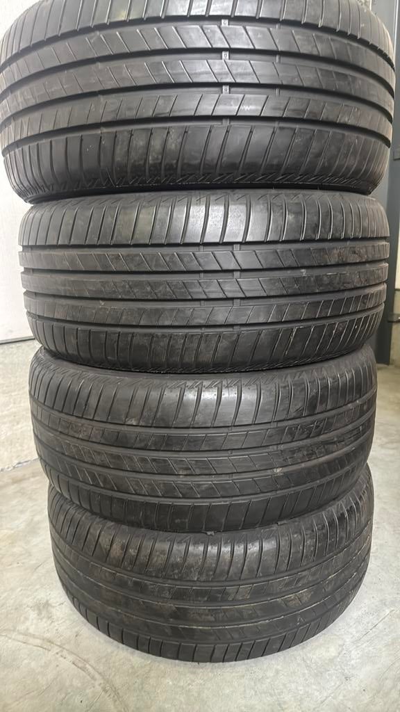 2454518  245/45/18  245/45R18 zomer merk Bridgestone, Ophalen