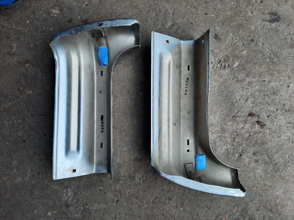 Mazda 929 RX-4 sedan rear bumper, wagon rear bumper, Ophalen of Verzenden, Nieuw, Mazda, Bumper