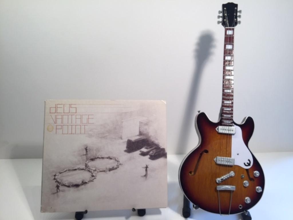 CD - dEUS - Vantage Point, Cd's en Dvd's, Ophalen of Verzenden, Zo goed als nieuw