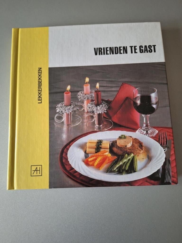 Artis historia boek vrienden te gast, Boeken, Ophalen, Zo goed als nieuw