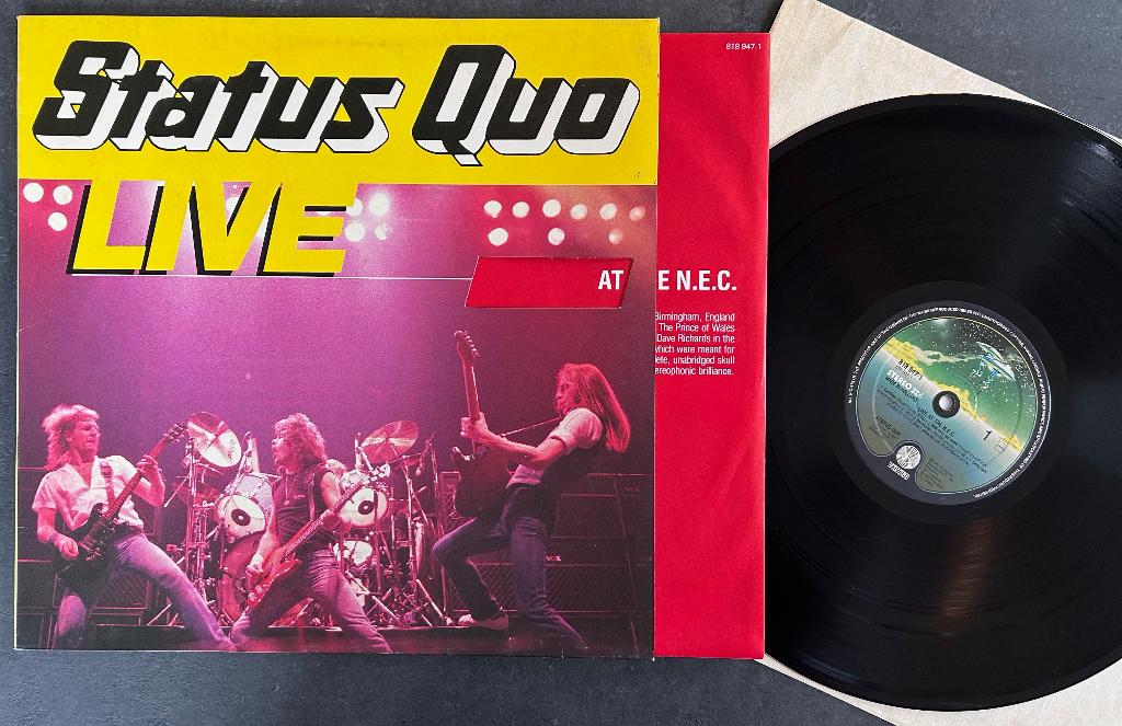 STATUS QUO - Live at the N.E.C. ( LP; NMINT ), Cd's en Dvd's, Vinyl | Rock, Zo goed als nieuw, Poprock, 12 inch, Verzenden