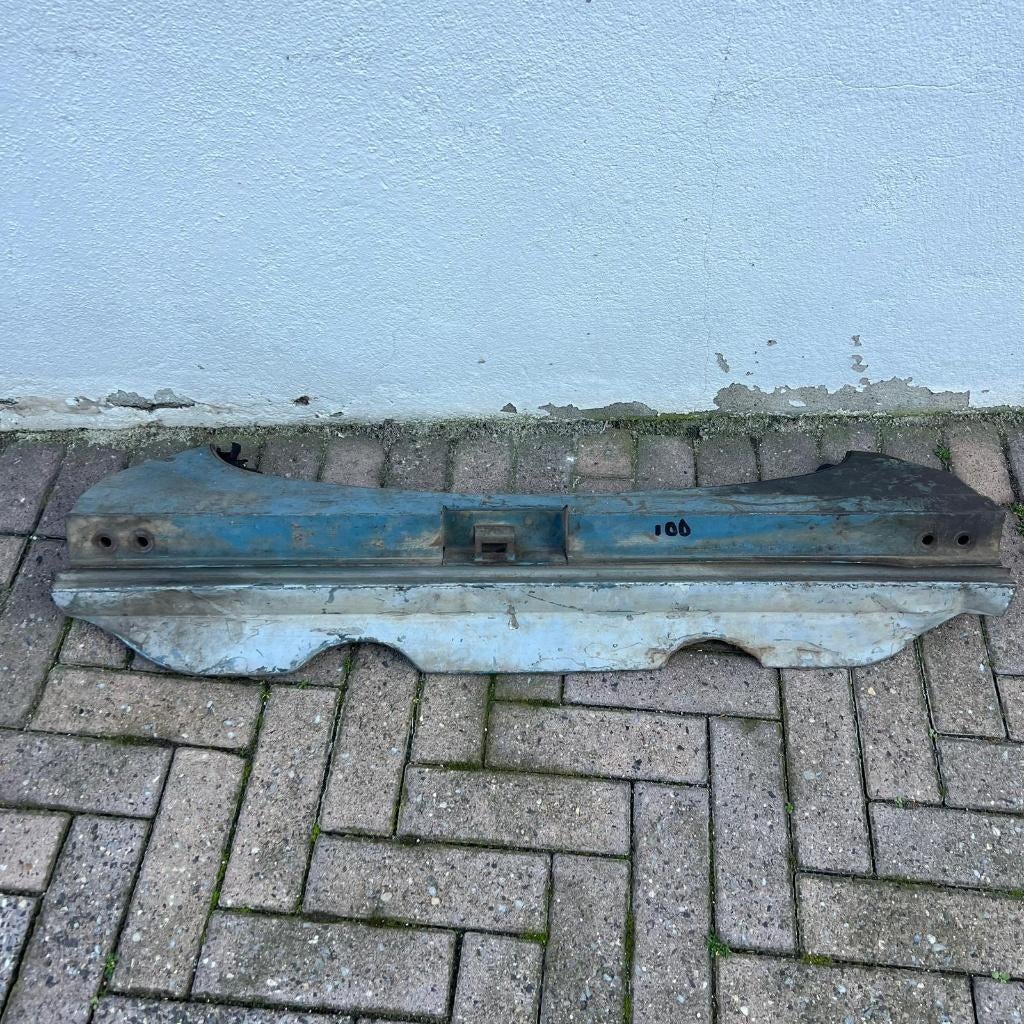 Achterbumper voor VW Split Window Bus 1959 - 1965 211813175B, Ophalen of Verzenden, Gebruikt