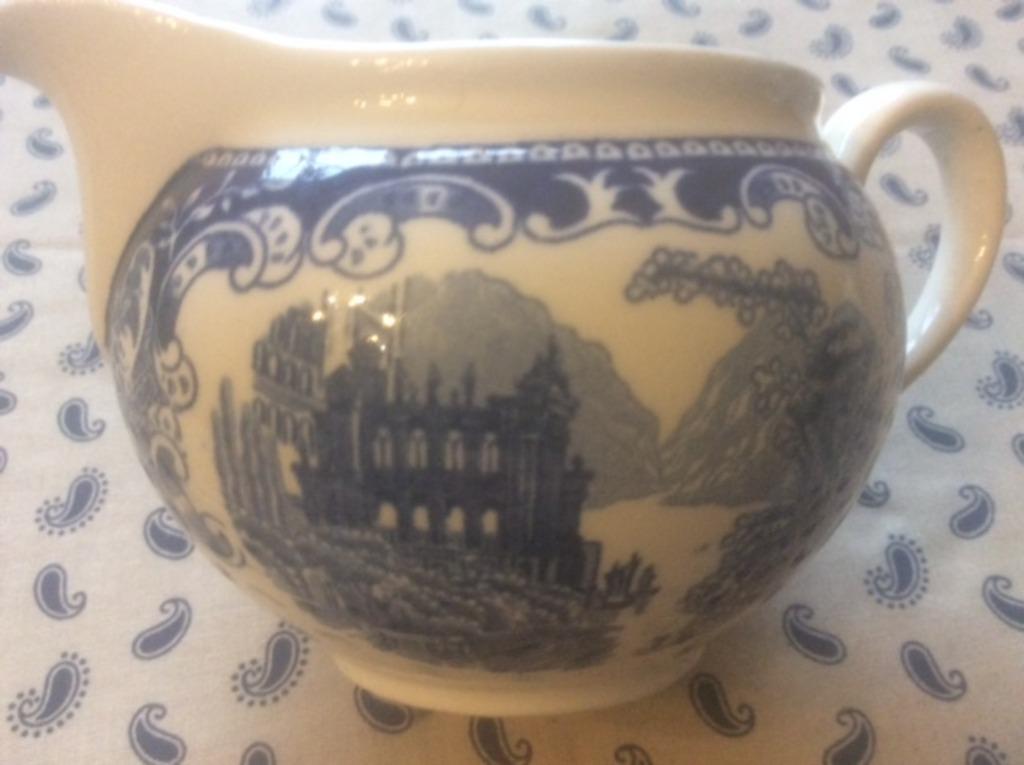 ANTIEK SERVIES, Antiek en Kunst, Ophalen of Verzenden
