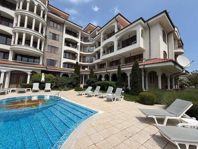 Appartement met één slaapkamer in Chateau Del Mar, Immo, 80 m², Overig Europa, 2 kamers, Stad