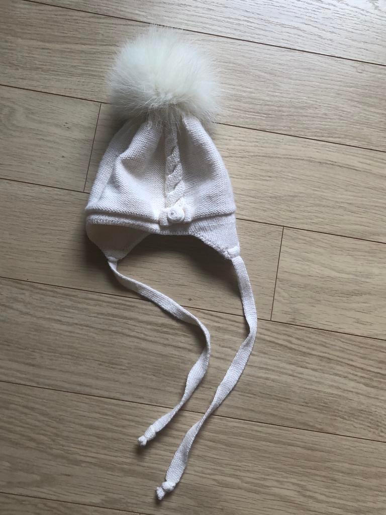 Ecru mutsje met ponpon Barbaras, Gebruikt, Barbara’s, Maat 68, Muts