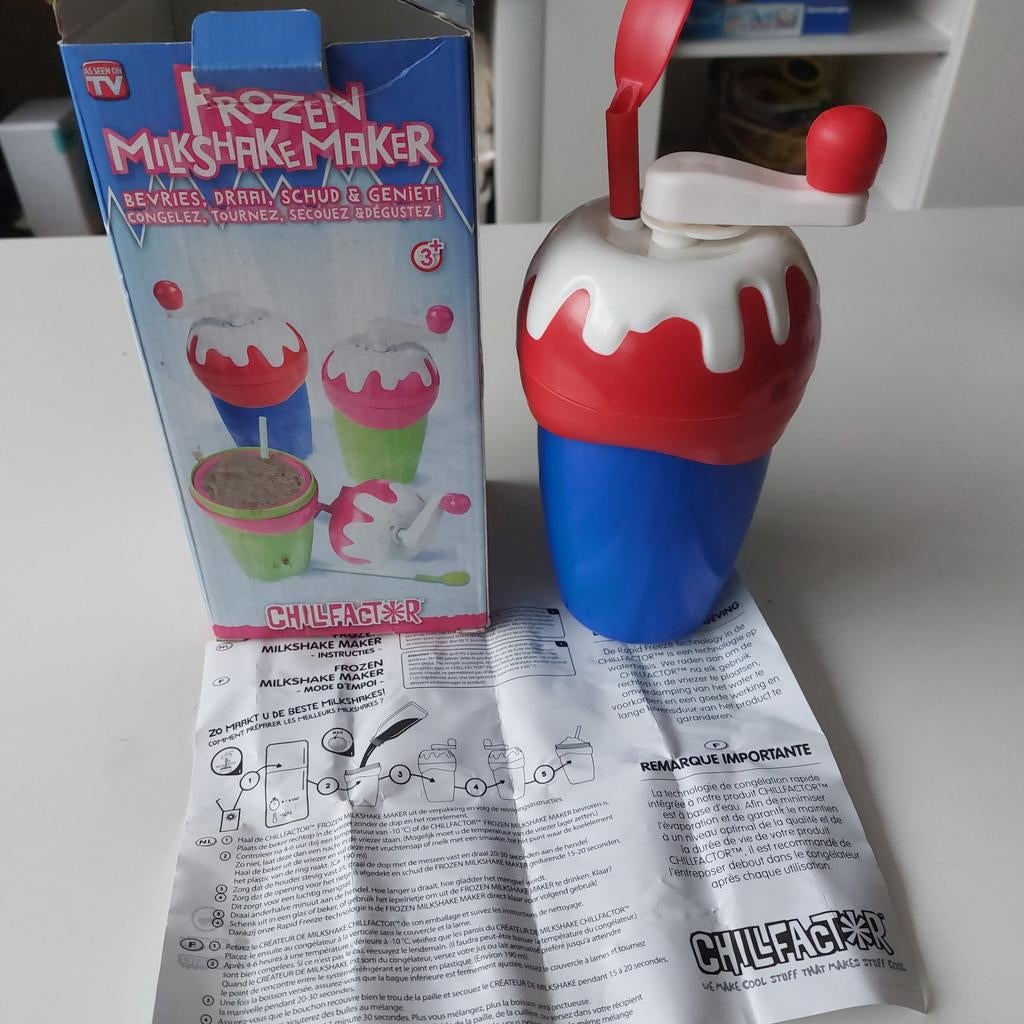 Milkshake- maker. Met uitleg erbij in Nederlands en Frans, Ophalen