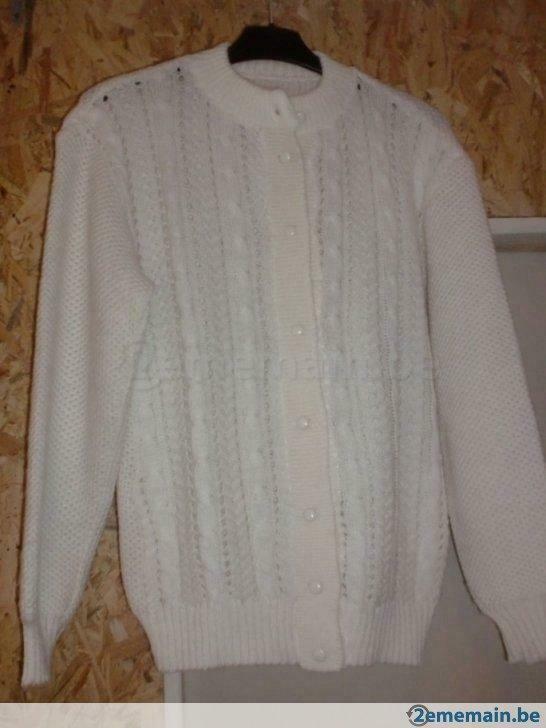 Gilet blanc dame, Gedragen