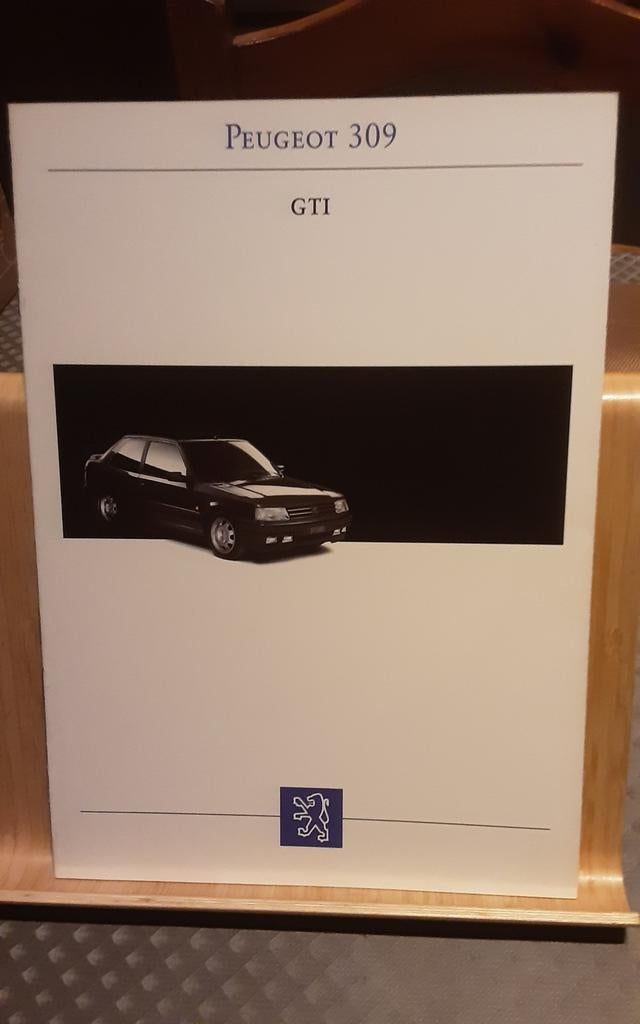 PEUGEOT 309 gti brochure, Enlèvement ou Envoi, Comme neuf, Peugeot