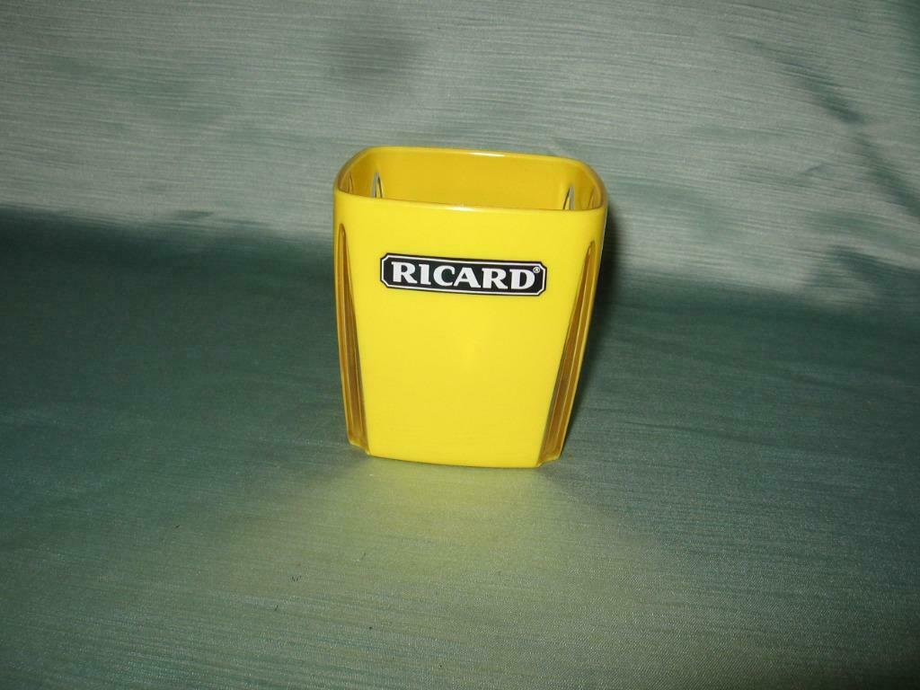 Ricard geel notenpotje, Verzamelen, Ophalen of Verzenden, Zo goed als nieuw, Gebruiksvoorwerp
