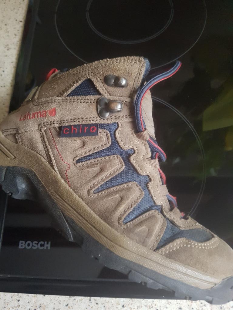 Chiro schoenen, Ophalen of Verzenden, Zo goed als nieuw