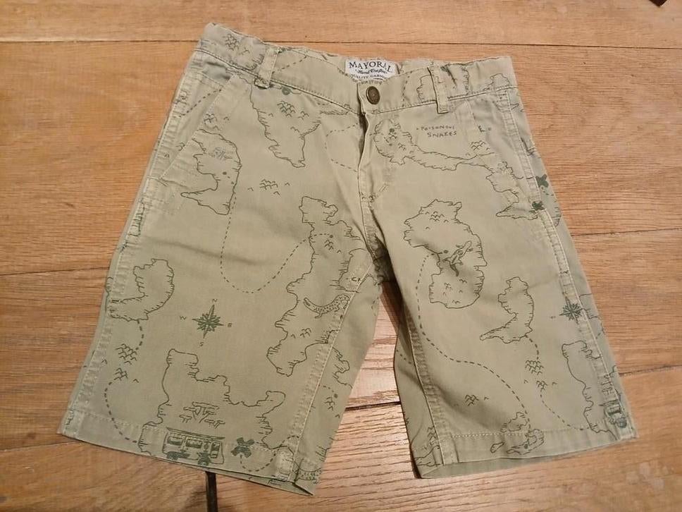 ZGAN leuke jongensshort MAYORAL 4J / 104, Broek, Mayoral, Verzenden, Zo goed als nieuw