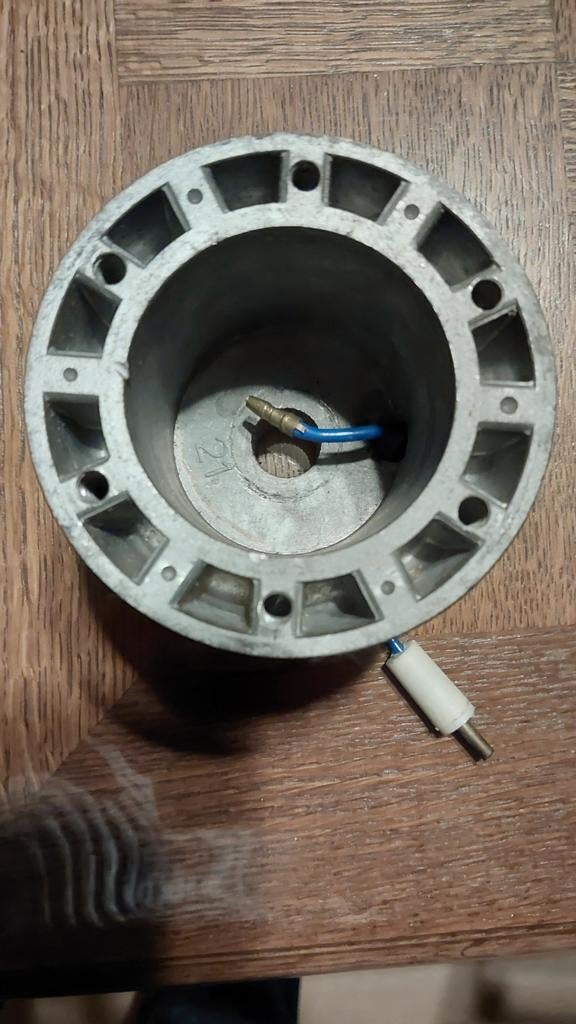 Moyeu pour volant BMW e21, Utilisé, BMW