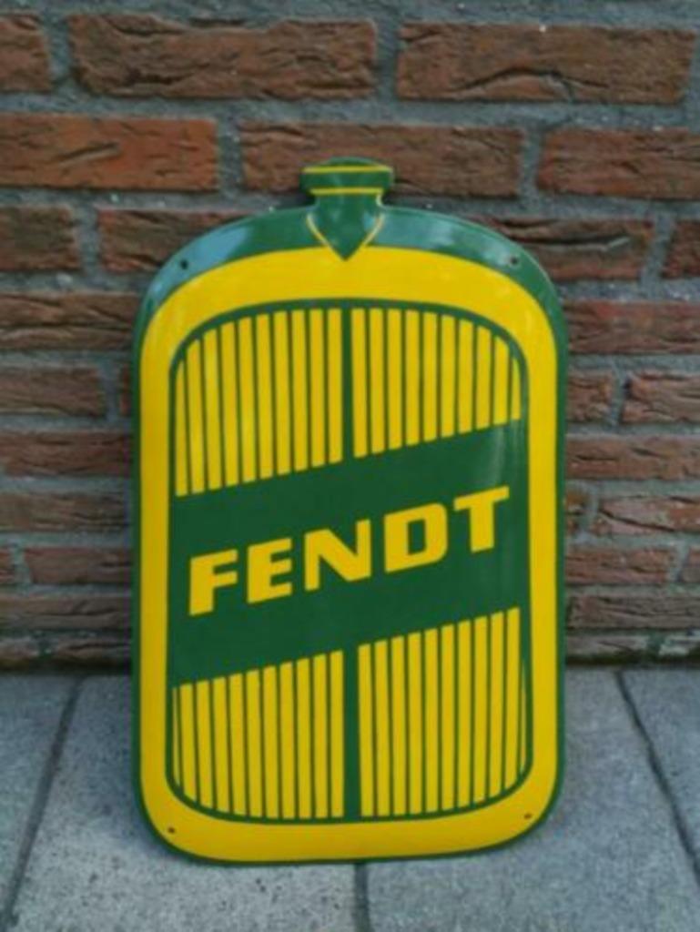 Fendt emaillen reclame bord tractor garage decoratie borden, Verzamelen, Merken en Reclamevoorwerpen, Zo goed als nieuw, Reclamebord