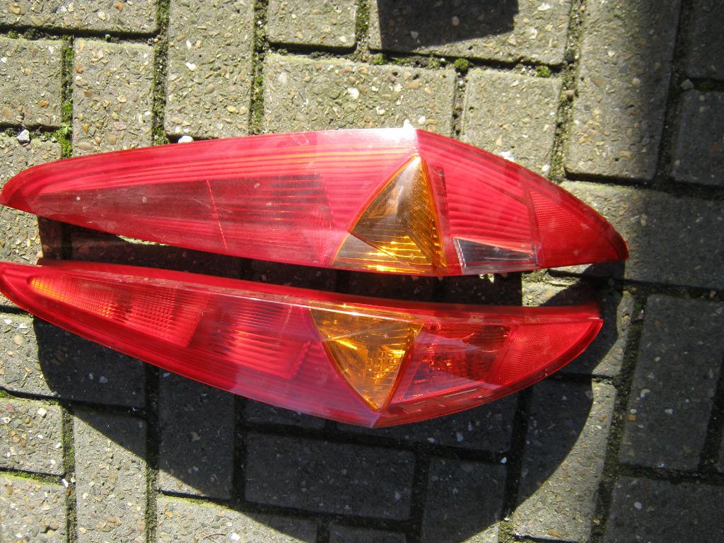 links achterlight  fiat punto  Feu Arrière gauche fiat punt, Autos : Pièces & Accessoires, Enlèvement ou Envoi, Utilisé, Fiat