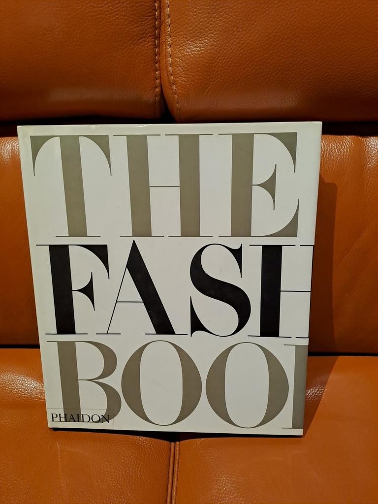 PHAIDON The Fashion Book, Boeken, Ophalen of Verzenden
