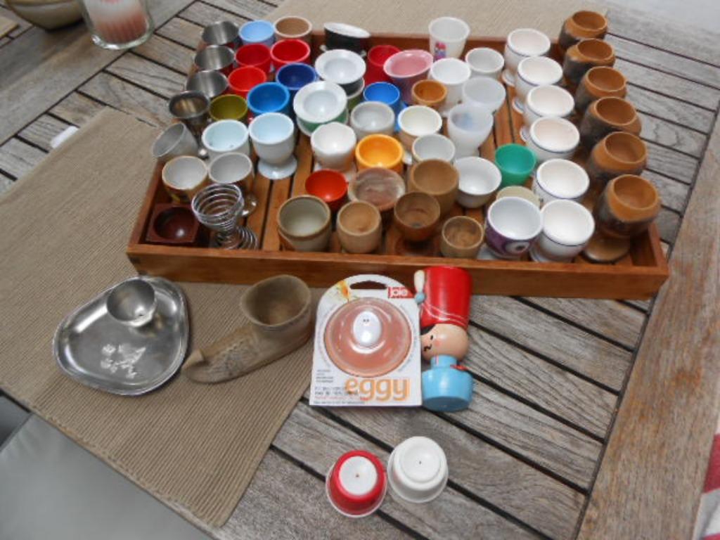 eierdopjes hout plastic inox steen metaal porselein, Enlèvement ou Envoi, Utilisé, Porcelaine