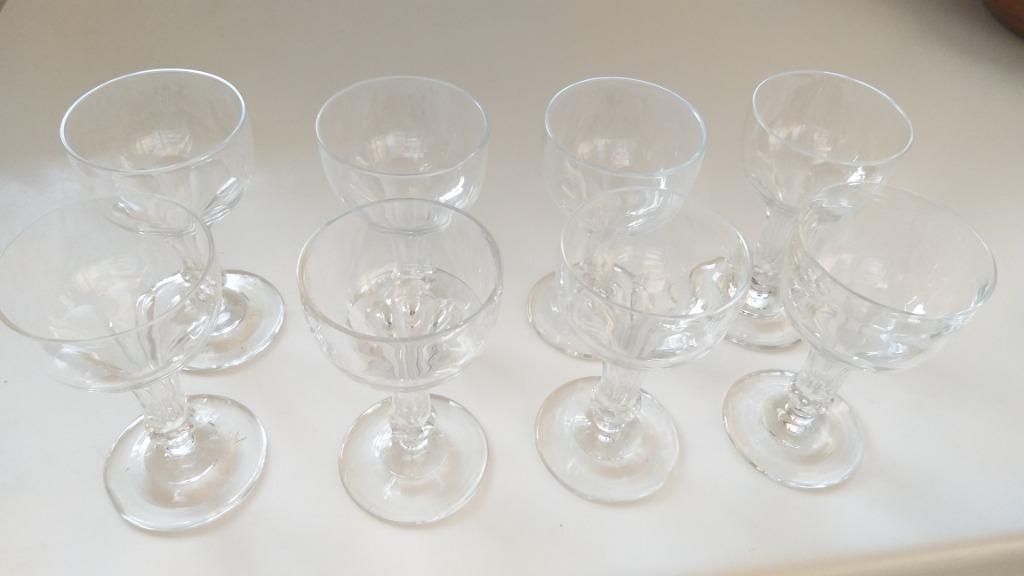 Speciale antieke, geslepen kristallen glazen/ 8 stuks, Antiek en Kunst, Ophalen