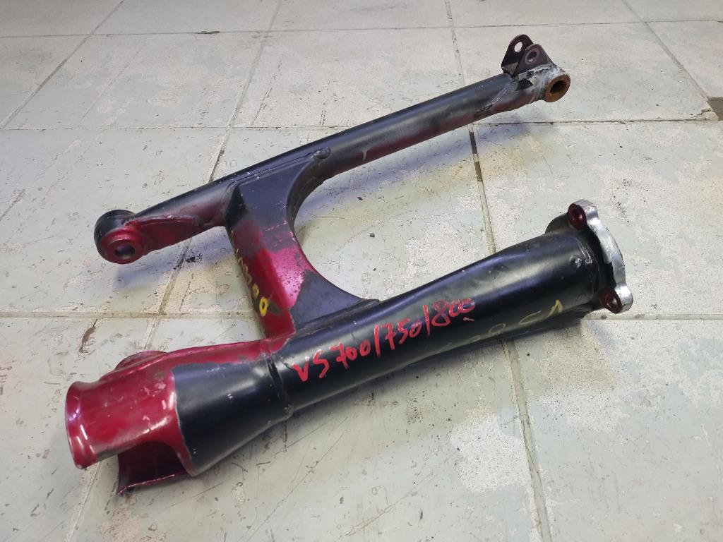suzuki intruder 700/750/800 achterbrug, Enlèvement ou Envoi, Utilisé