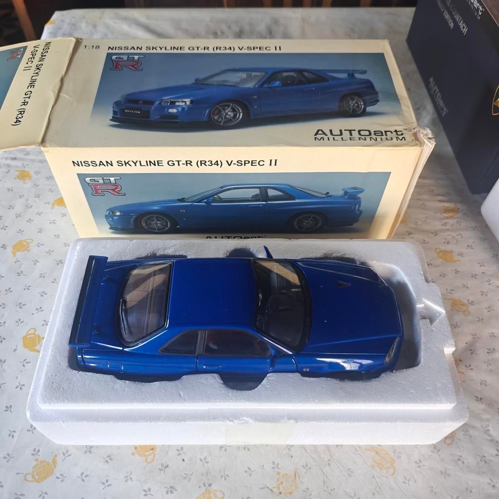 Nissan Skyline r34 autoart, Hobby en Vrije tijd, Modelauto's | 1:18, Ophalen of Verzenden, Zo goed als nieuw, Autoart