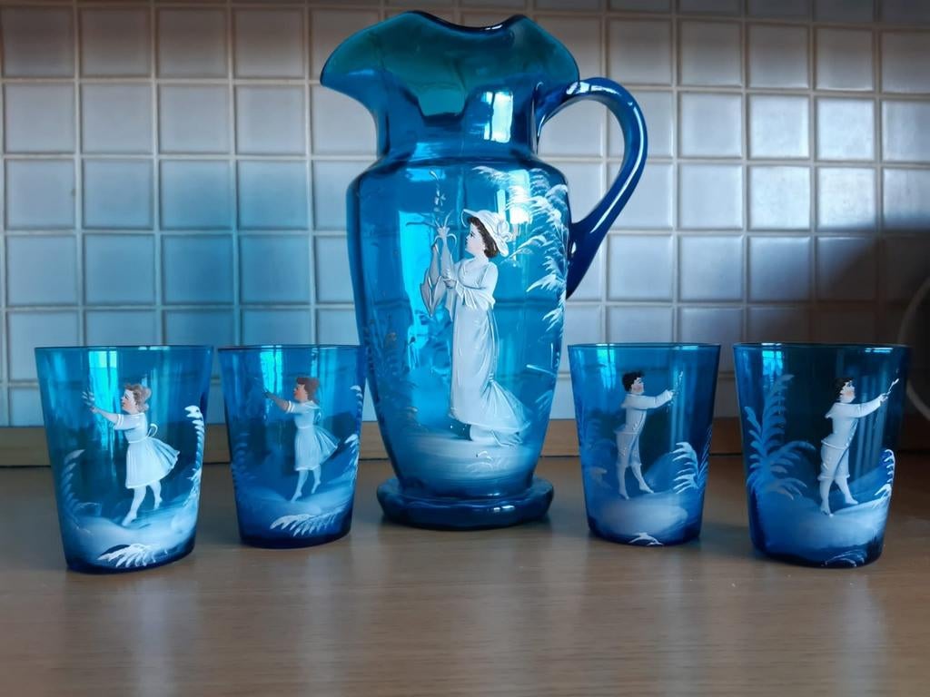 Service à eau, Verre