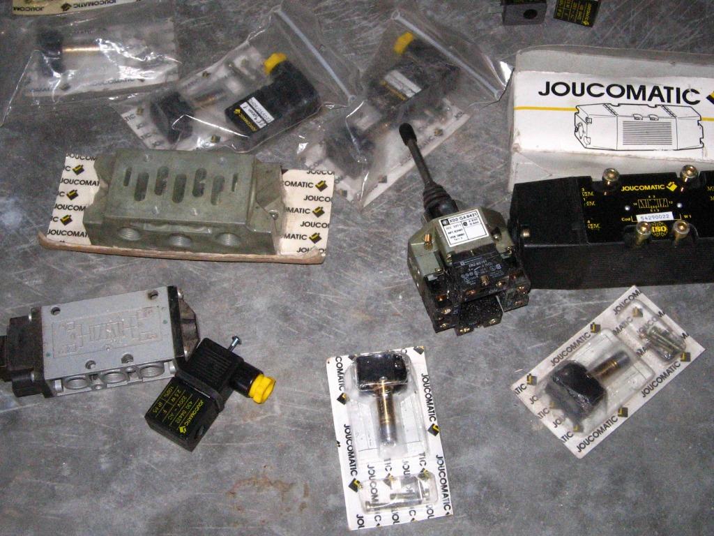 Elektro bedienings onderdelen, Elektronische apparatuur, Ophalen, Zo goed als nieuw