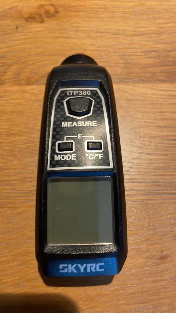 Skyrc infrarood thermometer, Ophalen of Verzenden, Zo goed als nieuw