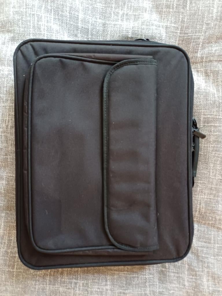 Laptoptas zwart, Informatique & Logiciels, Sacoches d'ordinateur portable, Enlèvement ou Envoi, 14 pouces, Comme neuf, Porte-document