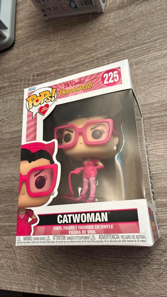 Catwoman Bombshells, Ophalen of Verzenden, Nieuw