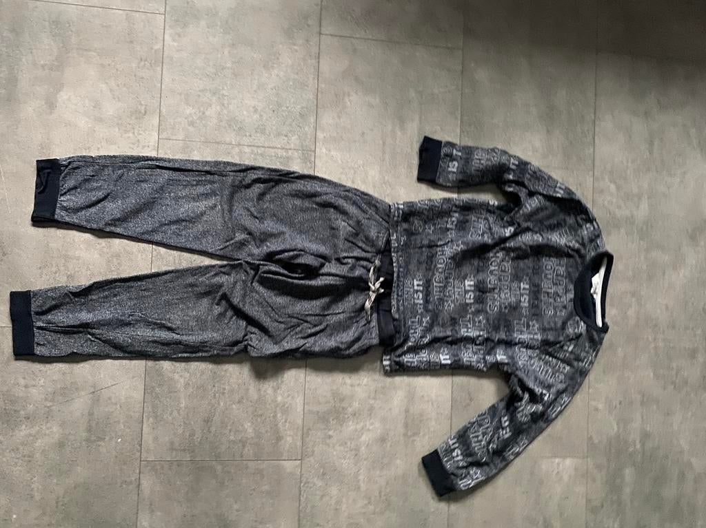 Donkerblauwe pyjama 10 jaar, Garçon, Enlèvement ou Envoi, Vêtements de nuit ou Sous-vêtements, Utilisé
