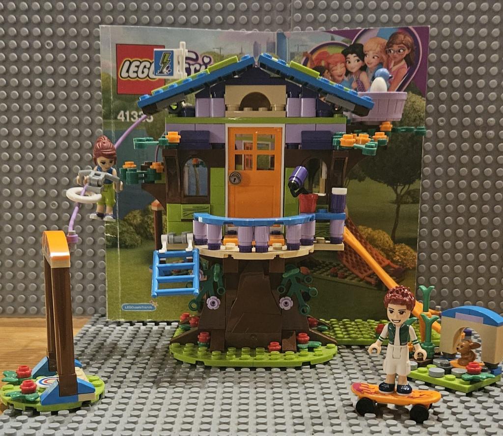 Lego Friends 41335 La cabane dans les arbres de Mia, Enfants & Bébés, Jouets | Duplo & Lego, Comme neuf, Lego, Ensemble complet