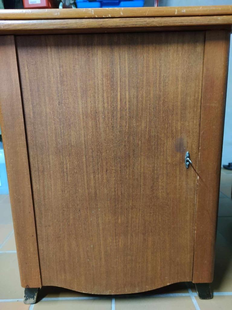 machine à coudre - dans une caisse en bois - ancienne, Enlèvement
