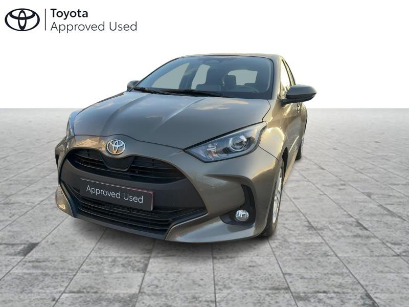 Toyota Yaris Dynamic tot en met 10 jaar relax garantie, Auto's, USB, Overige kleuren, 1490 cc, 5 deurs