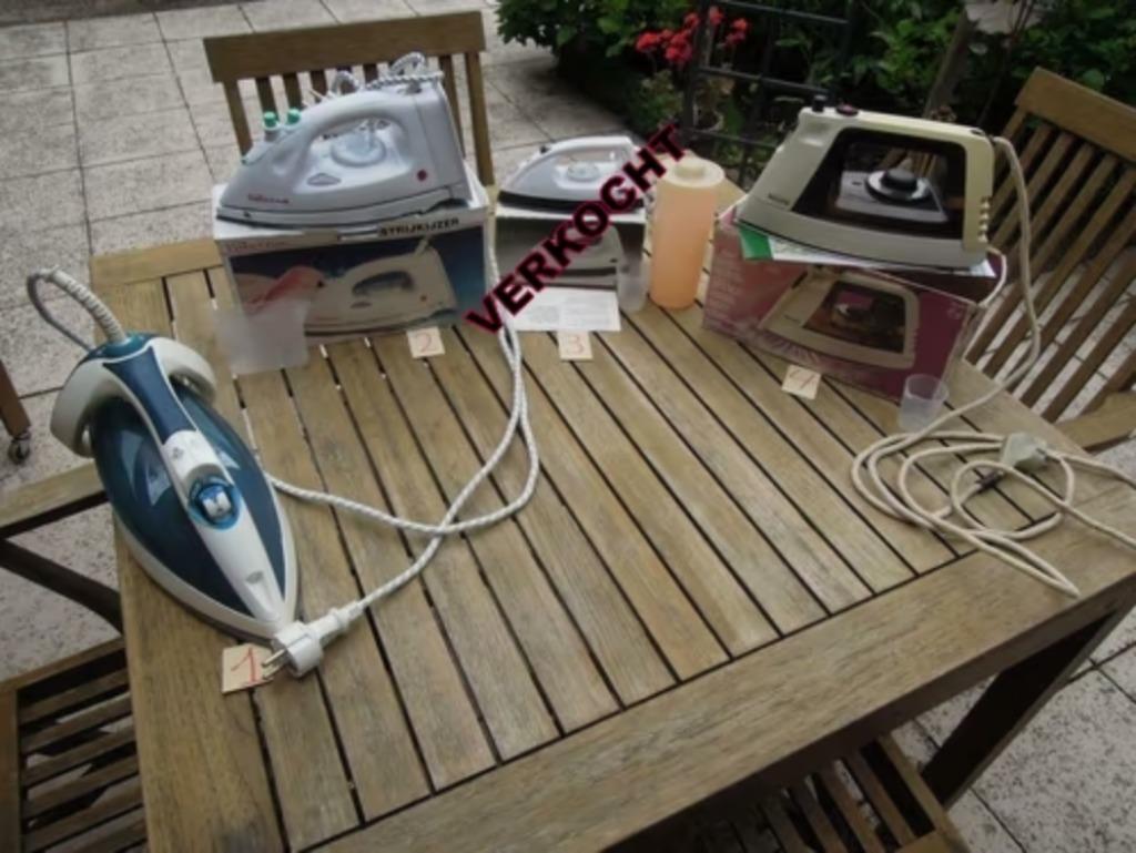 strijkijzer stoomstrijkijzer Philips Tristar, Ophalen of Verzenden, Nieuw, Strijkijzer met snoer