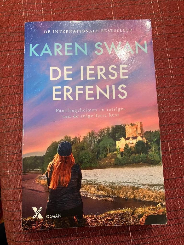 De Ierse erfenis Karen swan, Ophalen of Verzenden, Zo goed als nieuw, Anne Jacobs