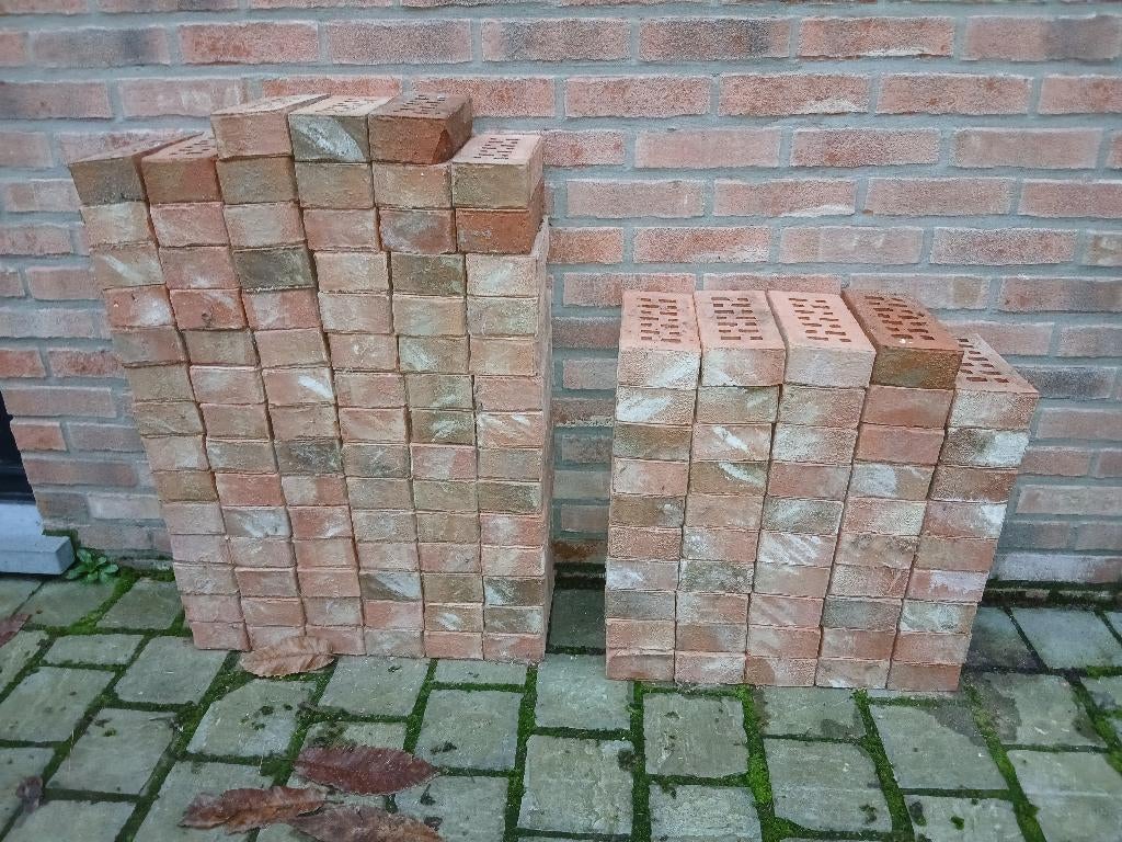 Floren Albion, Ophalen, Zo goed als nieuw, Bakstenen