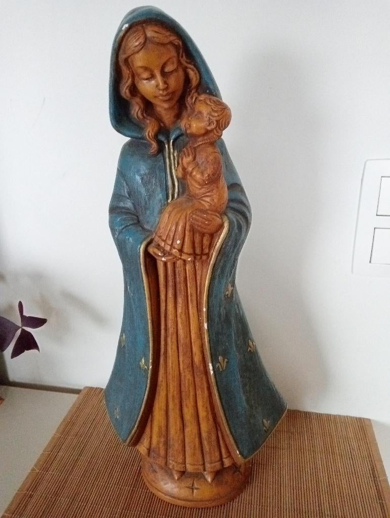 Statue de Marie avec l'enfant Merlini, Enlèvement