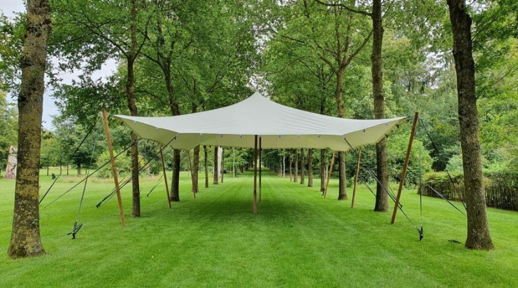 Stretchtent 7,5 x 10, Tuin en Terras, Overige typen, 6 meter of meer, Zo goed als nieuw, 8 meter of meer