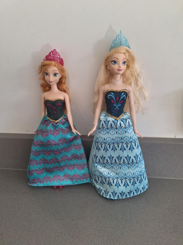 Anna en elsa Mattel samen voor 6€, Enlèvement ou Envoi