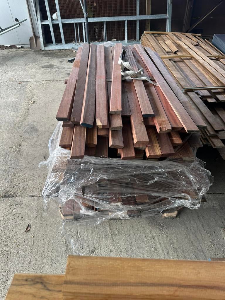 Parallelle padouk hard hout thermisch gemodificeerd, Enlèvement ou Envoi, Comme neuf