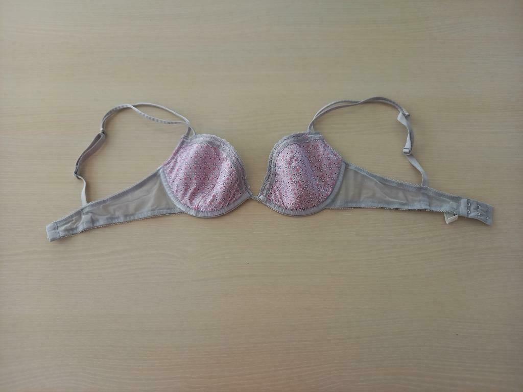 BH Lichtgrijs met roze accenten, maat 70B, Hunkemöller, Ophalen of Verzenden, Grijs, BH