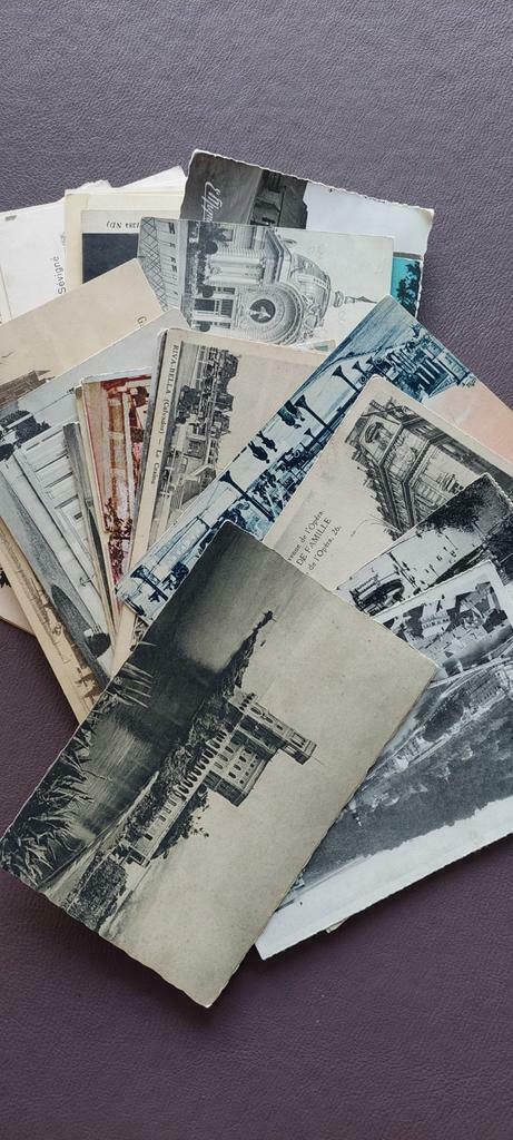 Tirer profit. A l'achat de 100 € de cartes postales 20 € de, Enlèvement ou Envoi