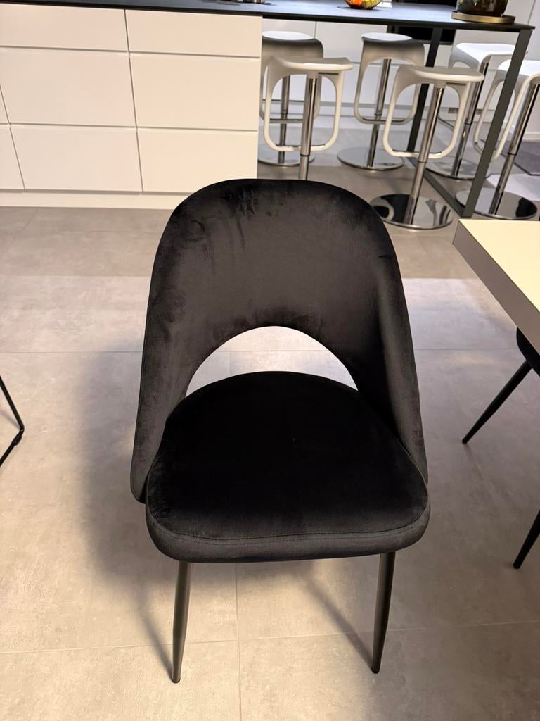 6 nieuwe eetkamerstoelen van zwart fluweel, Huis en Inrichting, Ophalen, Zwart, Nieuw, Contemporain