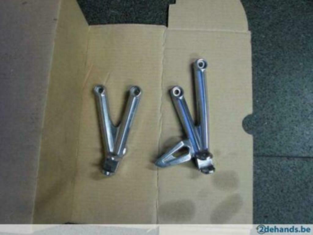 hangers voor duovoesteunen voor een triumph daytona 675, Ophalen of Verzenden, Gebruikt