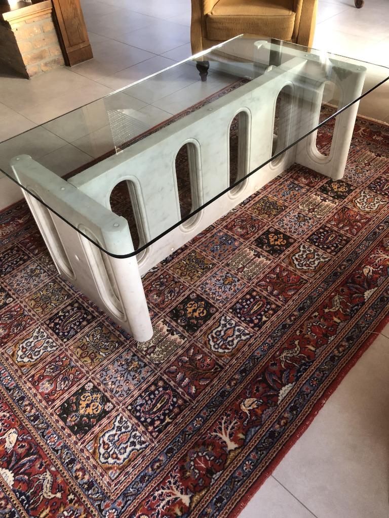 Glazen tafel met marmeren onderstel, Huis en Inrichting, Tafels | Salontafels, Zo goed als nieuw, 50 tot 100 cm, 100 tot 150 cm