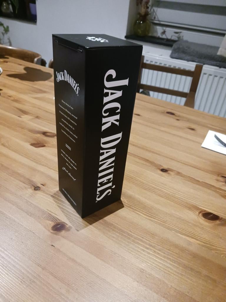 Jack Daniels*De perfecte schuilplaats voor je fles
