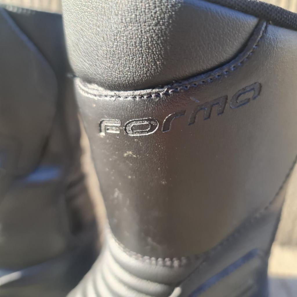 Bottes de motos Forma en cuir, taille 41, Motos, Enlèvement ou Envoi, Bottes
